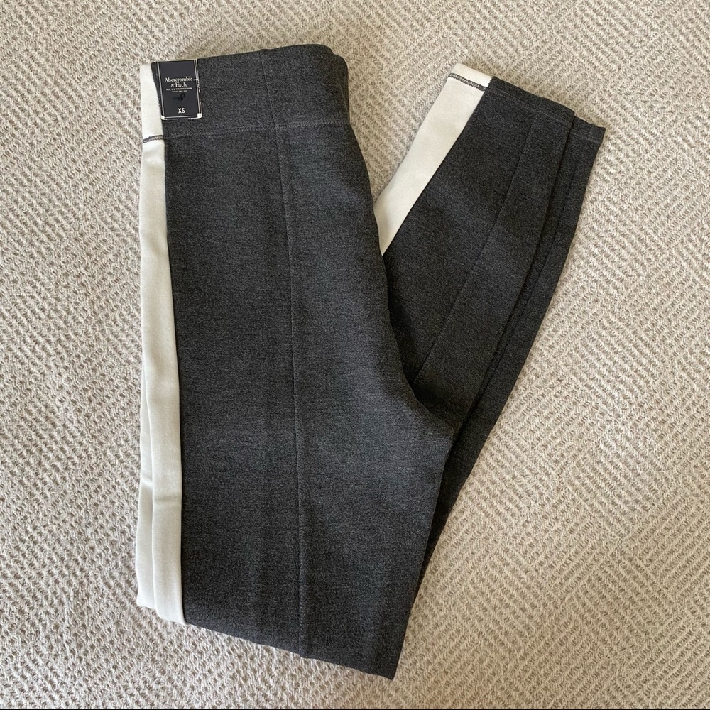 Abercrombie stretch pants size XS